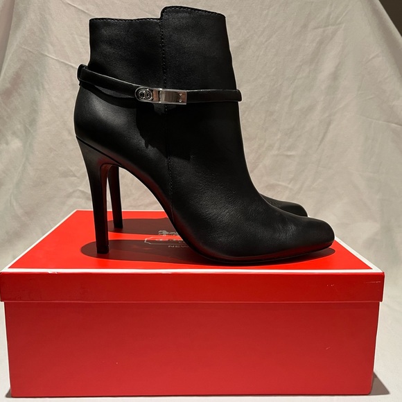 Coach Black Leather Heeled Ankle Booties | Size 11 | NWT - Picture 1 of 6